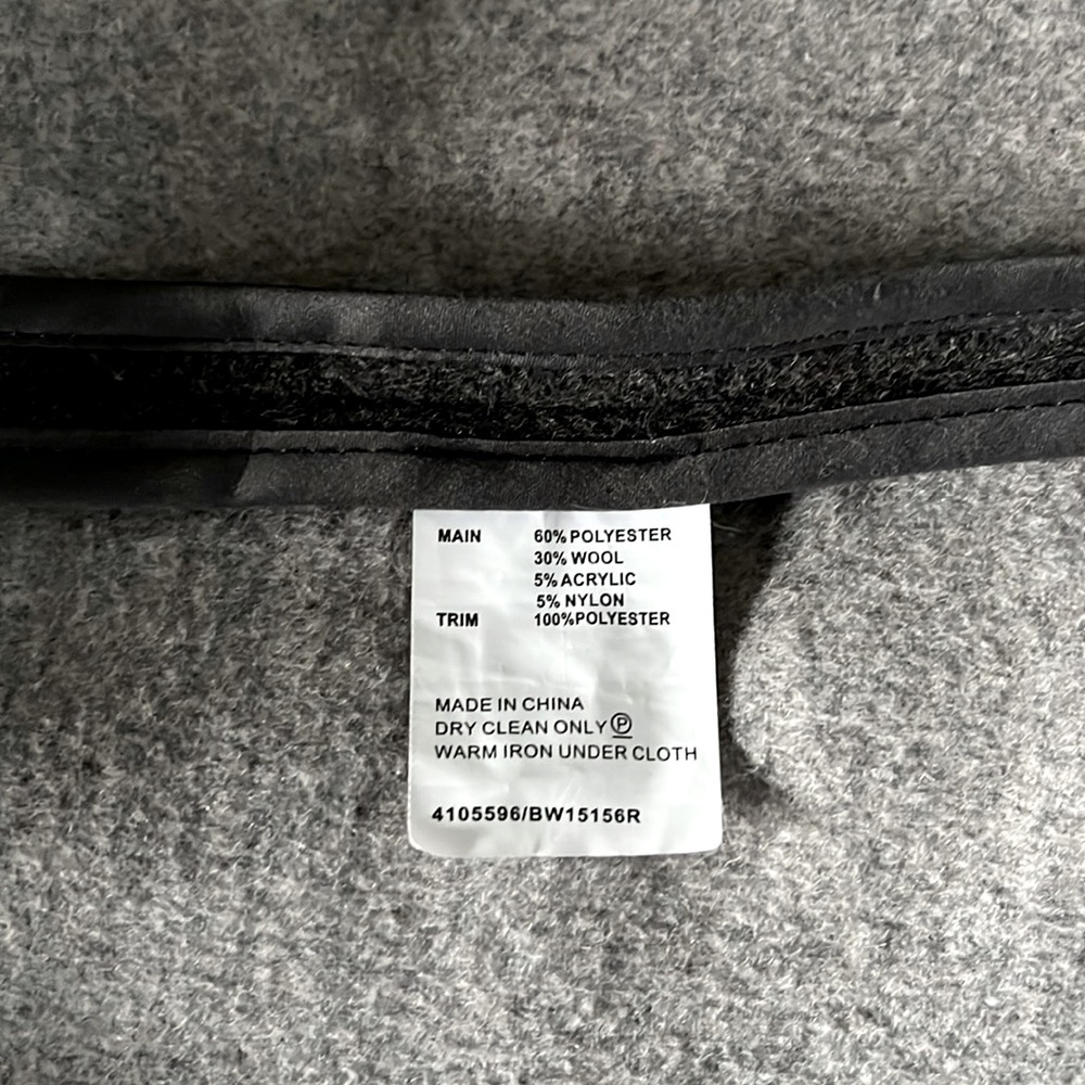 BASQUE Wool Blended Gray Cape Coat. - Picture 10 of 12
